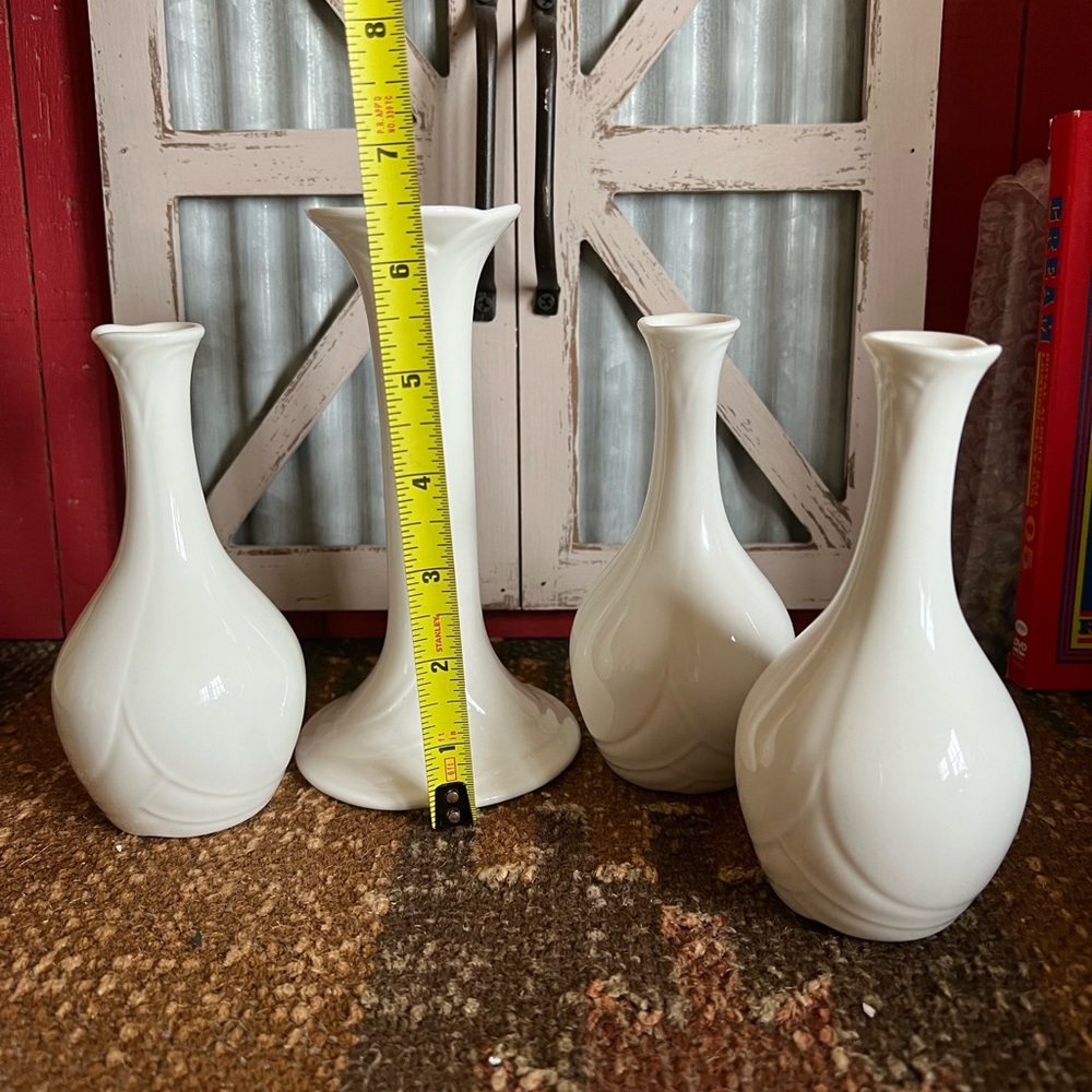 Small Vases Lots - Picture 2 of 4